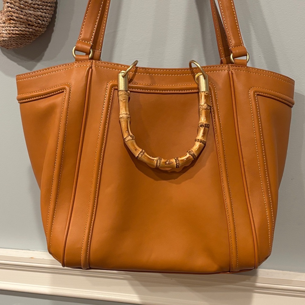 J McLaughlin Classic Tan Leather Tote Bag with Bamboo Handle - Picture 3 of 8